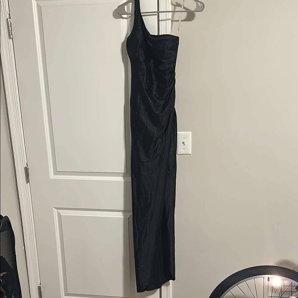 Honey and Rosie Black One-Shoulder Floor Length Dress